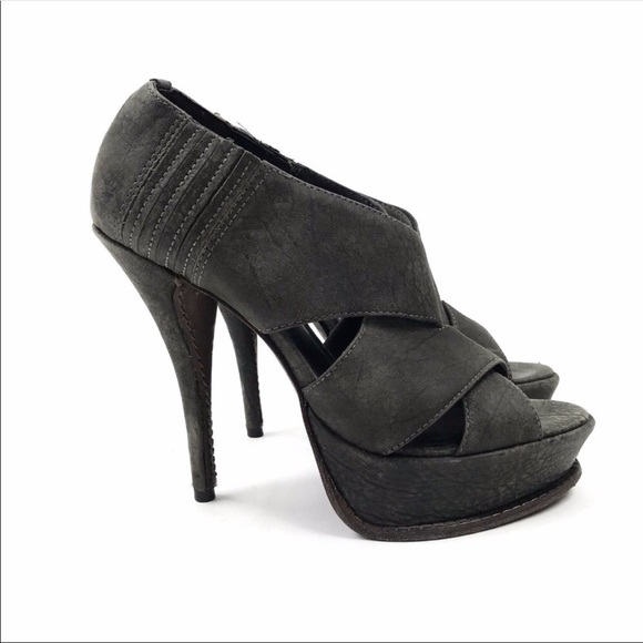 Elizabeth & James Nubuck E-Milla Heels 8 1/2 - Picture 2 of 6